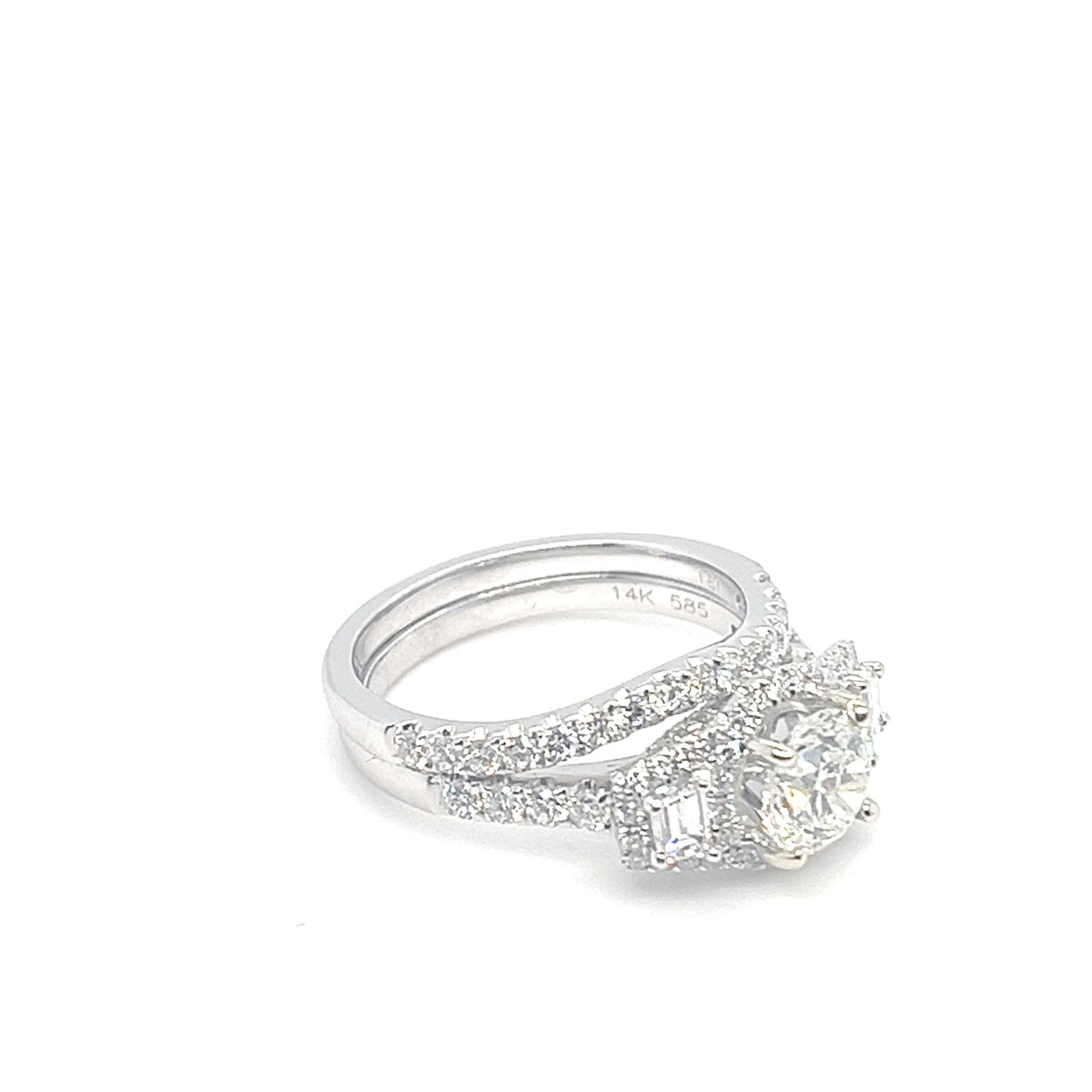 1.00CT BR F-SI2 DIA /14KWG BR 0.51CTW & TRAP 0.32CTW HALO ENG W/ 0.32CTW IN BAND.