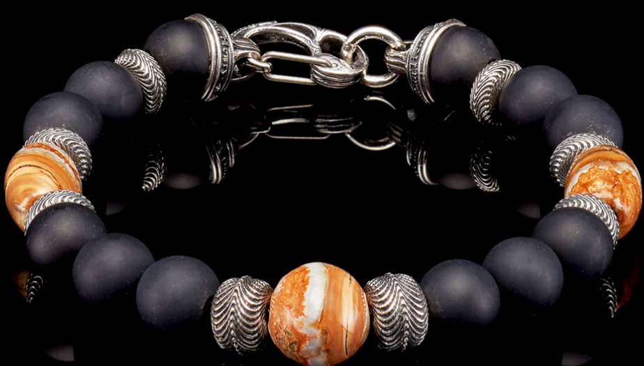 silver-with-3-mammoth-tooth-and-blk-onyx-bracelet