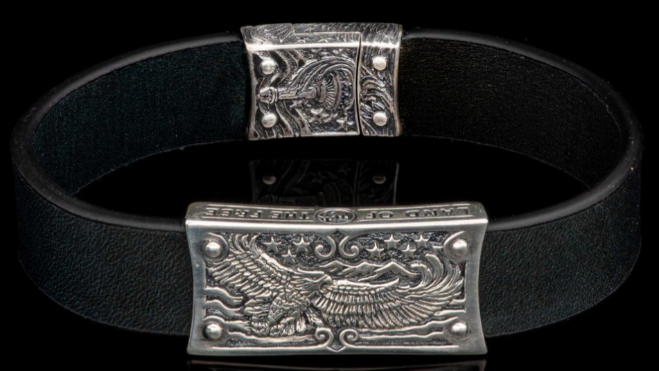 silver-magnetic-clasp-art-decor-with-leather-bracelet